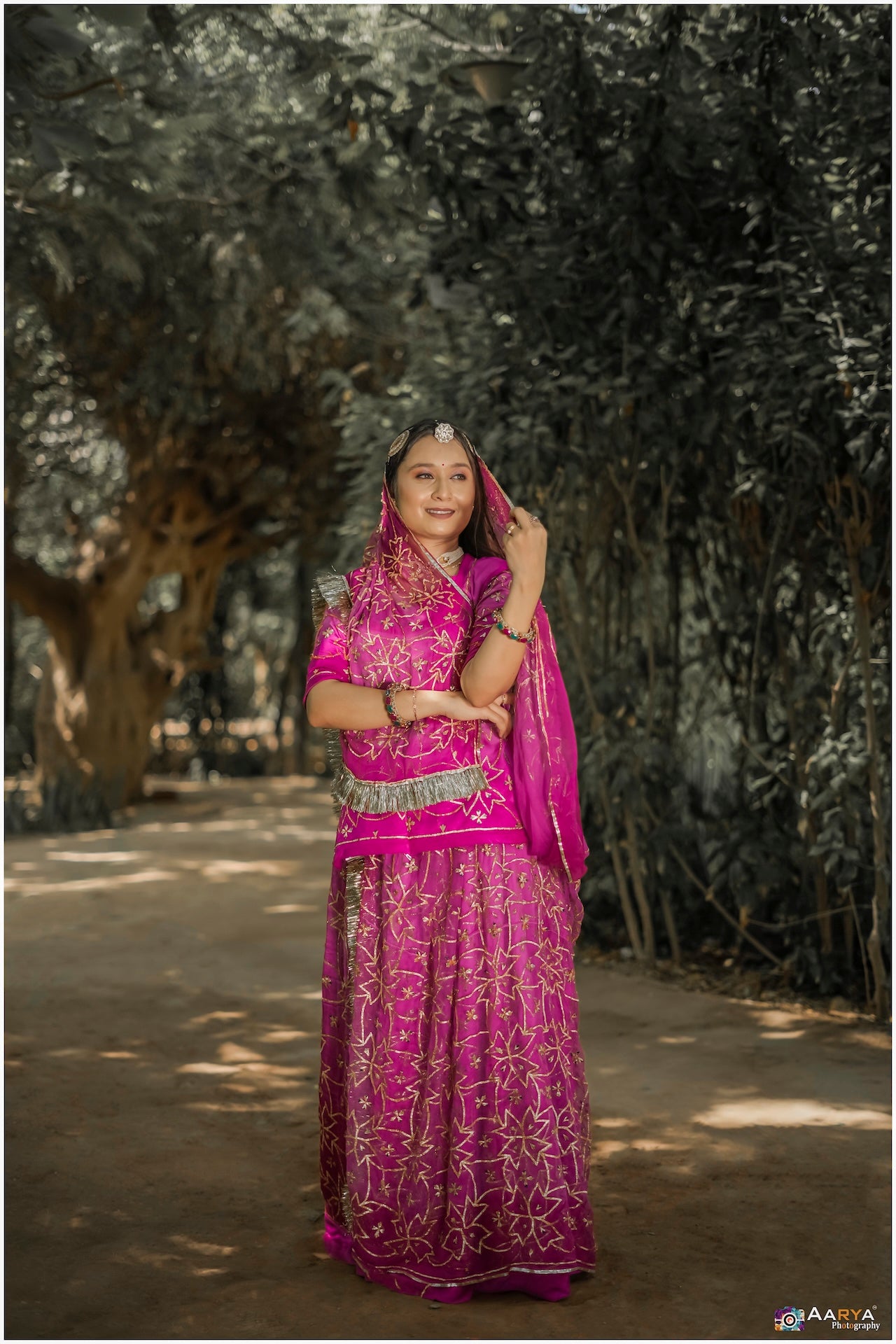 Rani & Pink Sikhiya Poshak