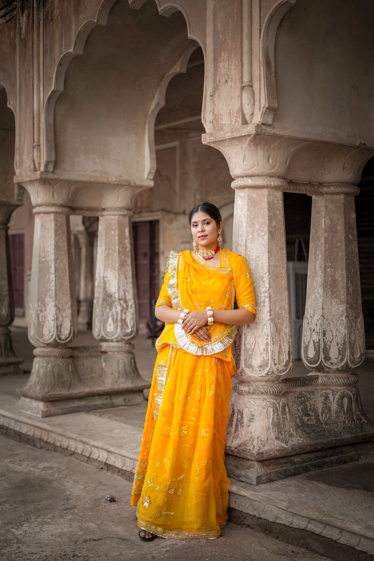 Yellow Poshak