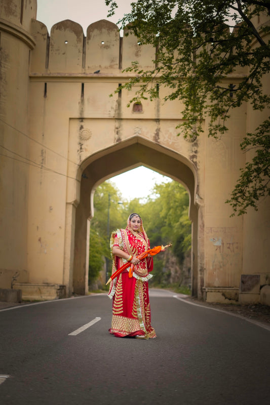 Red Poshak